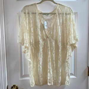 Maurices Sheer Floral Pattern Top NWT Size XXL